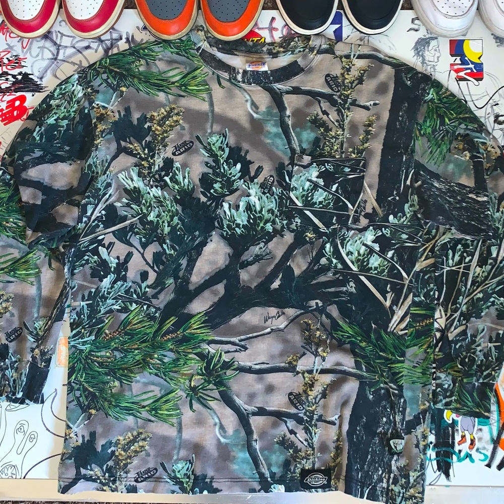 Vintage Dickies X Wayne Carlton long sleeve